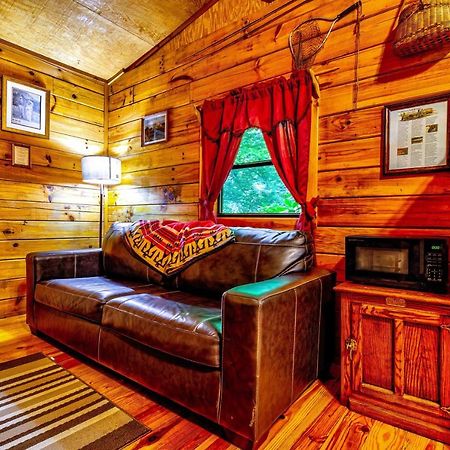 Panther Creek Cabins Cherokee Extérieur photo