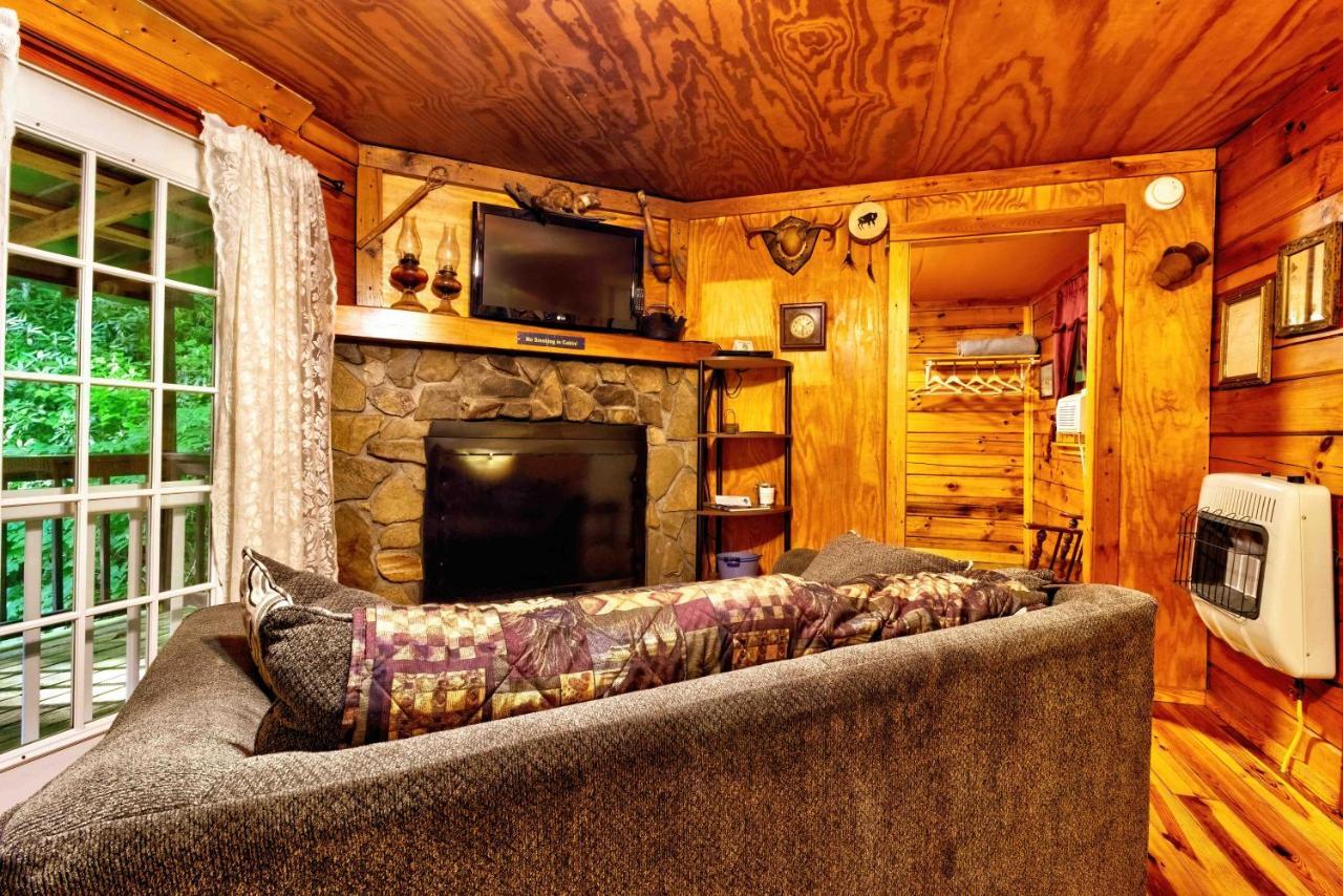 Panther Creek Cabins Cherokee Extérieur photo
