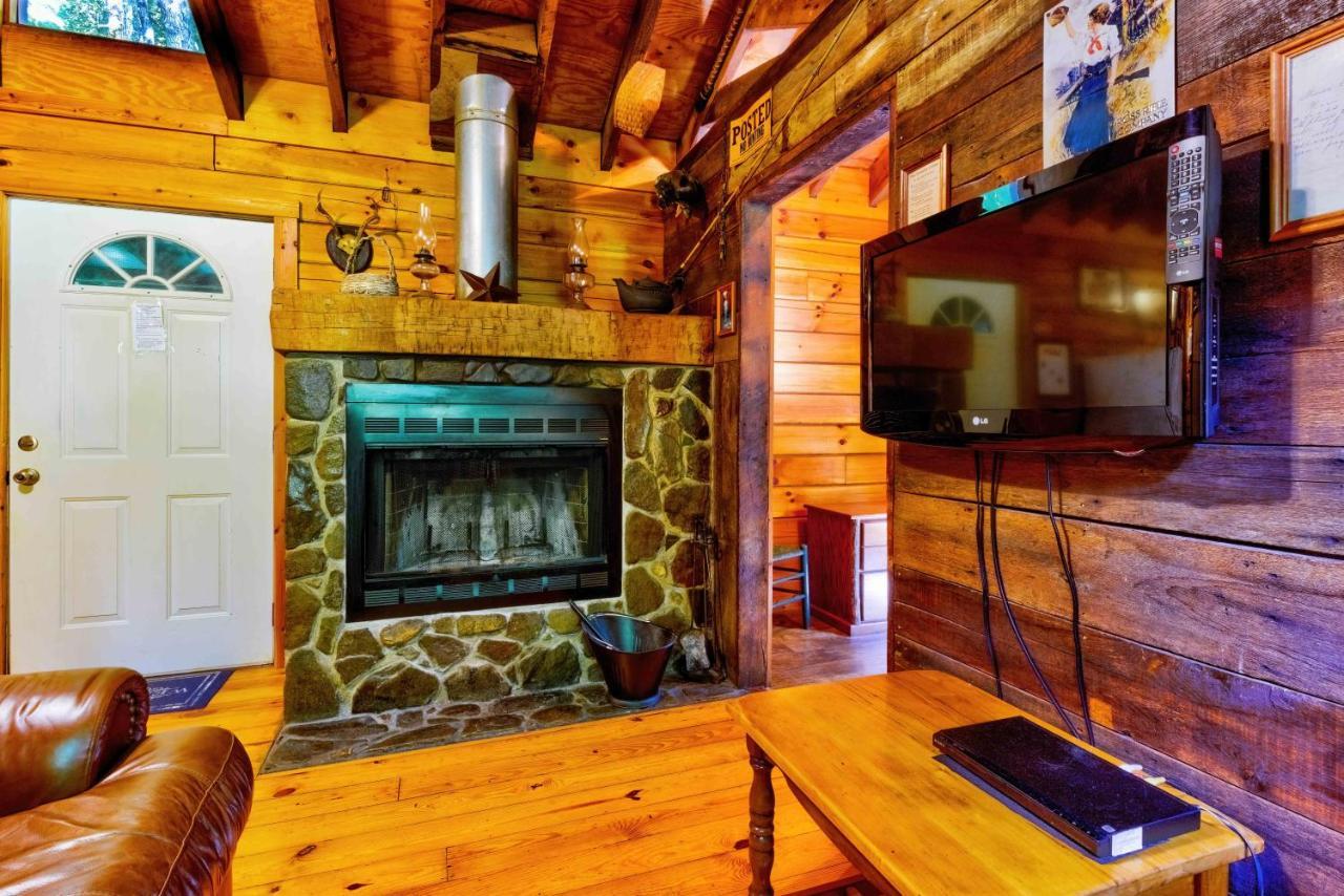 Panther Creek Cabins Cherokee Extérieur photo